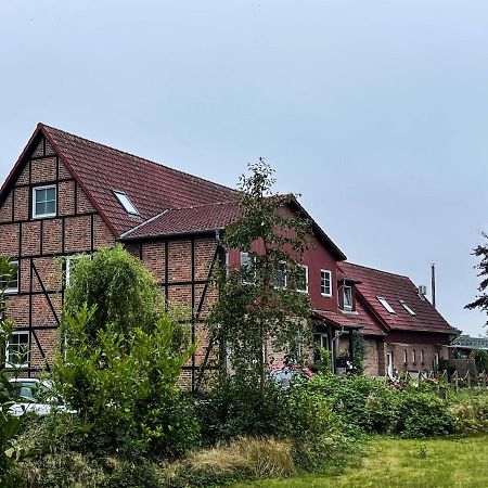 Op'N Doerp Apartments Barsbek Exterior photo