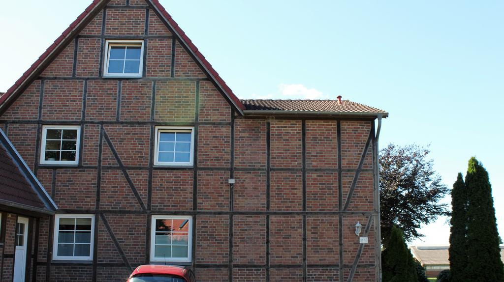 Op'N Doerp Apartments Barsbek Exterior photo